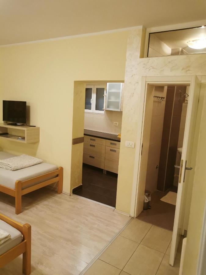 Agape Downtown Apartment Belgrade Exterior photo