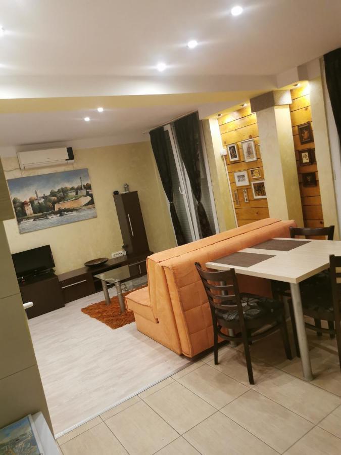 Agape Downtown Apartment Belgrade Exterior photo